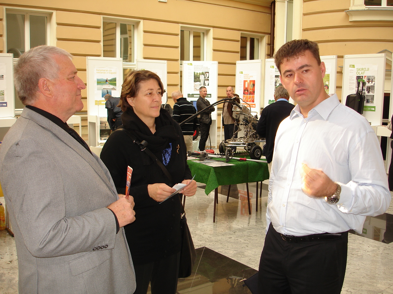 Our invention was presented to few deafblind, blind and visually impaired people